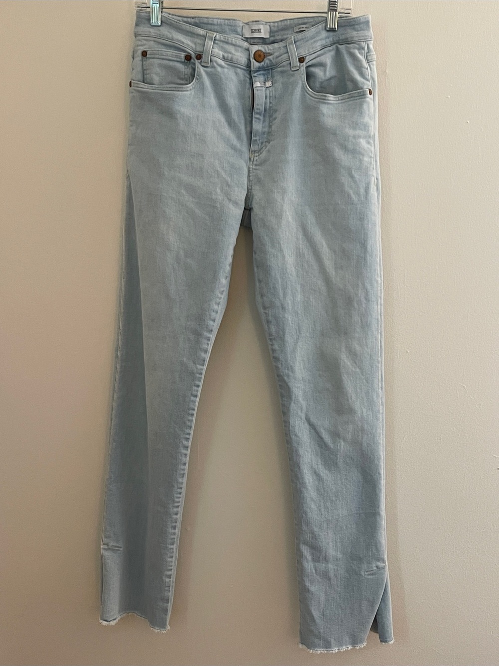 Closed Britney Candiani Denim Jeans 31 Light Wash Raw Hem Italy